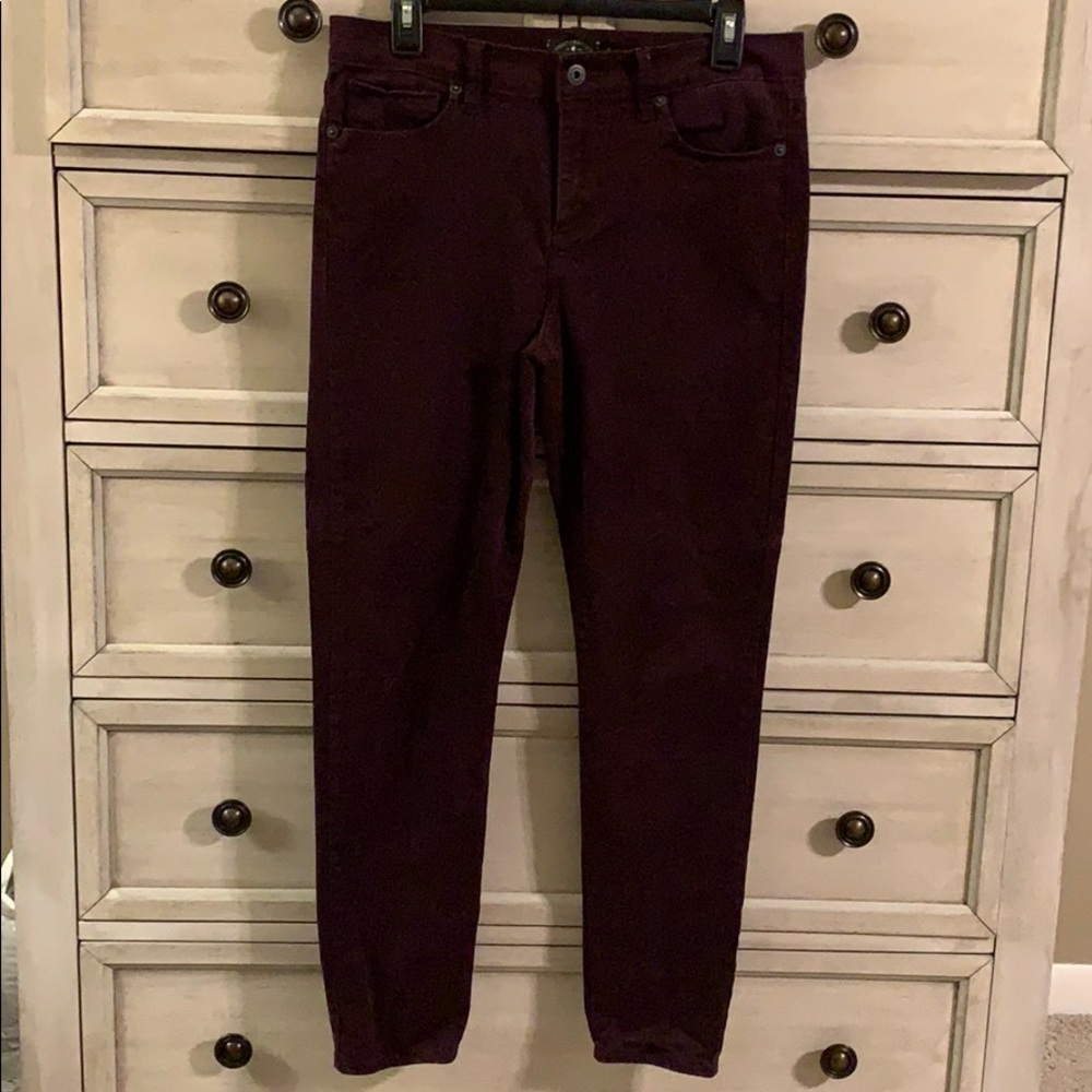 Lucky Brand Brooke Legging Jean in Plum
